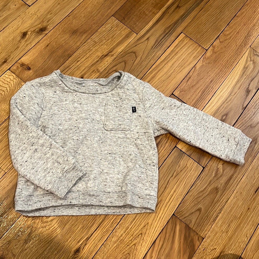 Oshkosh grey quilted pullover 24m